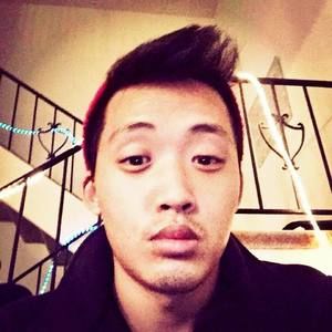 Meet your Posher, Simon